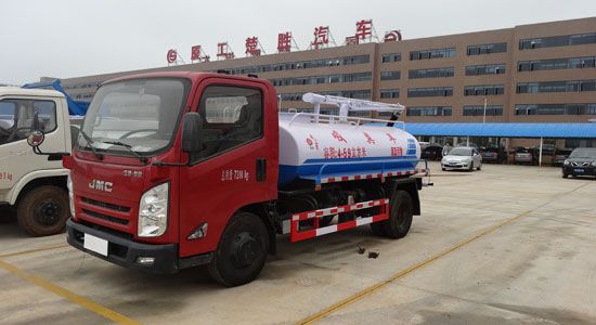 楚勝牌CSC5073GXEJ型江鈴吸糞車(chē)
