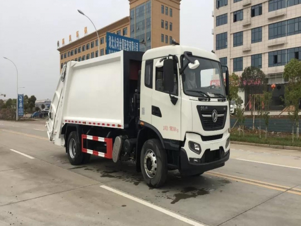東風(fēng)天錦14方純電動(dòng)壓縮垃圾車(chē)