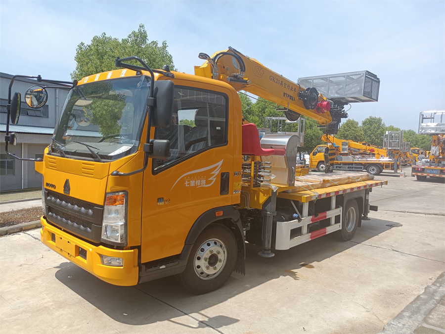 20米隨車吊式高空作業(yè)車，一車三用